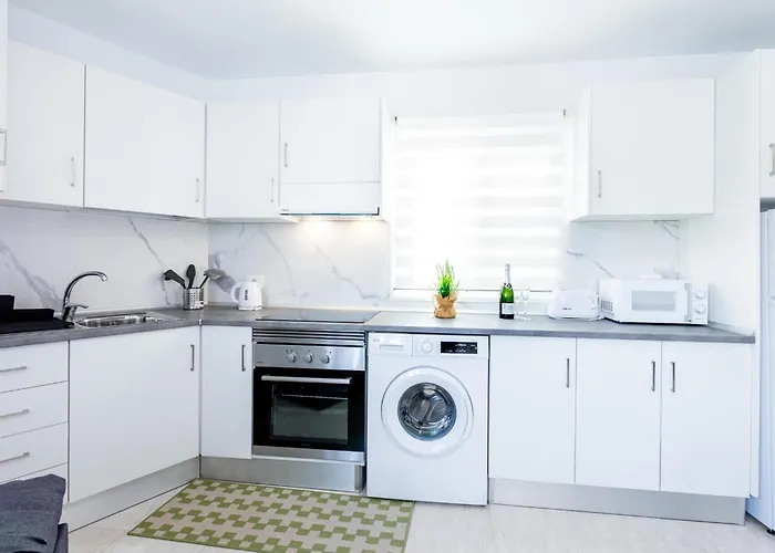 1l. Cozy Flores With Pool * Costa Adeje (Tenerife)