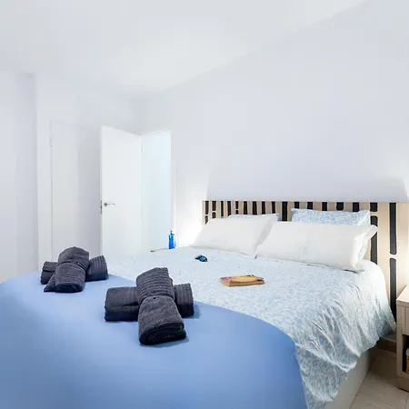 1l. Cozy Flores With Pool أذيخي