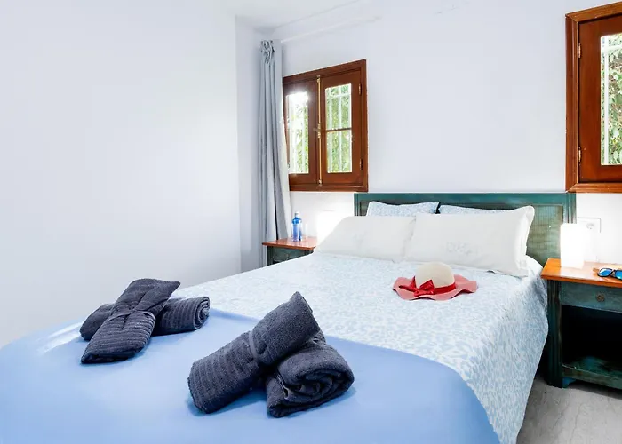 1l. Cozy Flores With Pool Apartment *